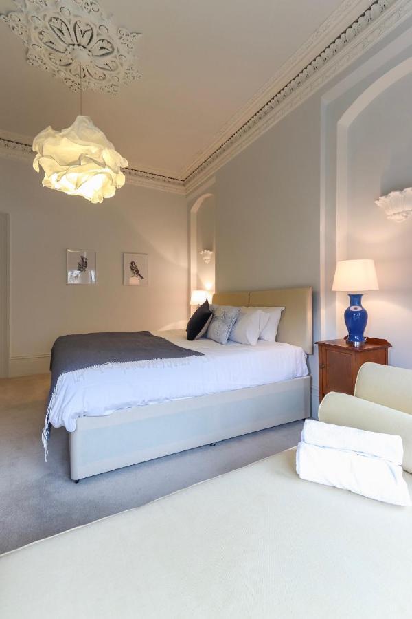 דירות בריסטול Bright Modern Two Bed With Parking מראה חיצוני תמונה